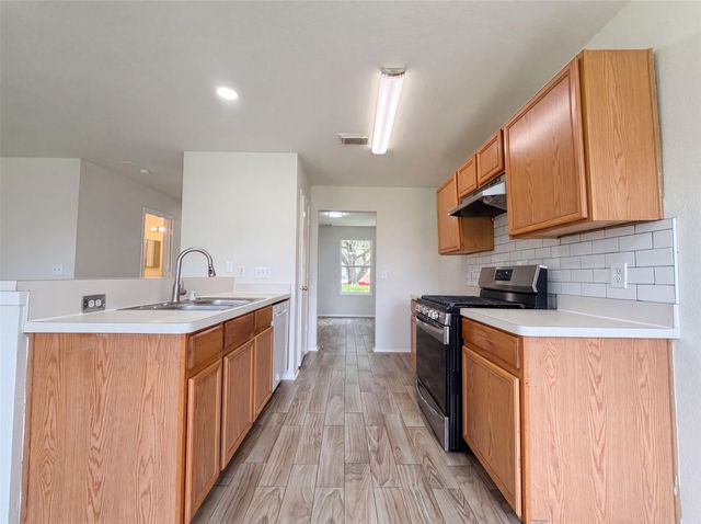 3338 Dartmouth Field Lane, Fresno, TX 77545