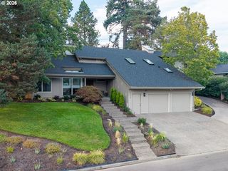 7785 Sw WESTGATE Way, Portland, OR 97225