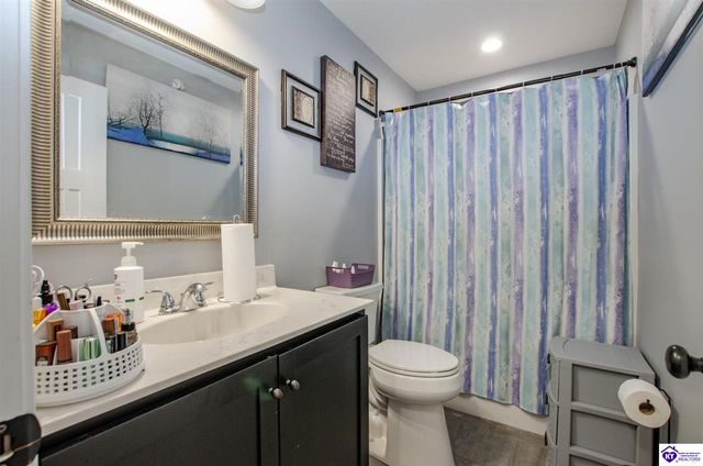 101 Peach Drive, Radcliff, KY 40160