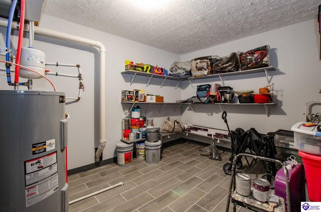 101 Peach Drive, Radcliff, KY 40160