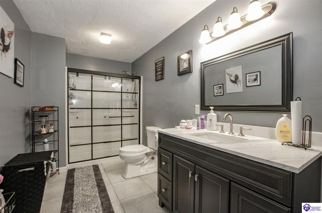 101 Peach Drive, Radcliff, KY 40160