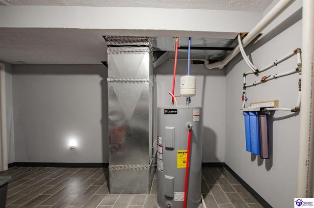 101 Peach Drive, Radcliff, KY 40160