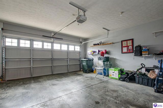 101 Peach Drive, Radcliff, KY 40160