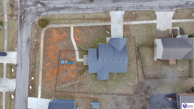 101 Peach Drive, Radcliff, KY 40160