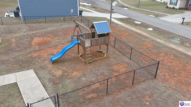 101 Peach Drive, Radcliff, KY 40160