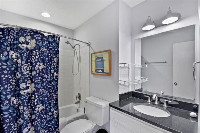 807 Mallery Street A, St Simons Island, GA 31522