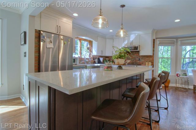47300 Maplebrook, Northville Township, MI 48168