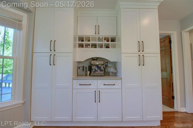 47300 Maplebrook, Northville Township, MI 48168