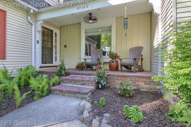 47300 Maplebrook, Northville Township, MI 48168