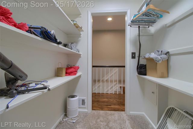 47300 Maplebrook, Northville Township, MI 48168