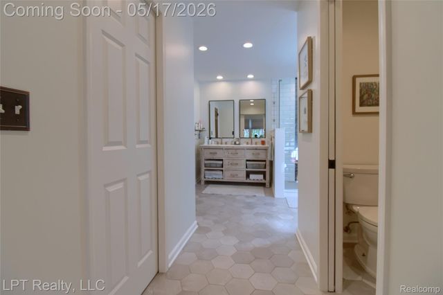 47300 Maplebrook, Northville Township, MI 48168