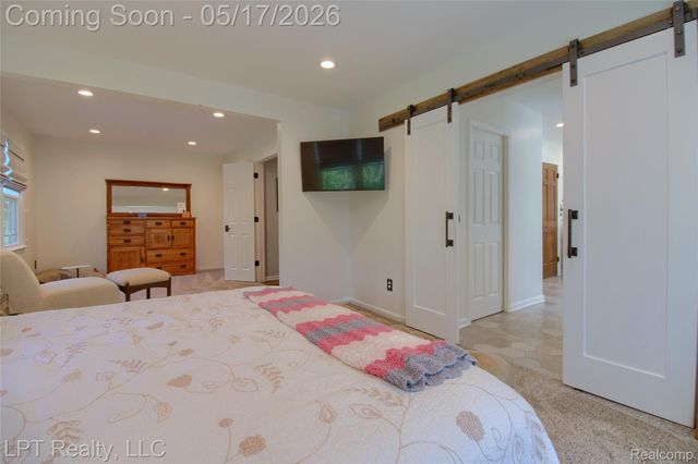 47300 Maplebrook, Northville Township, MI 48168
