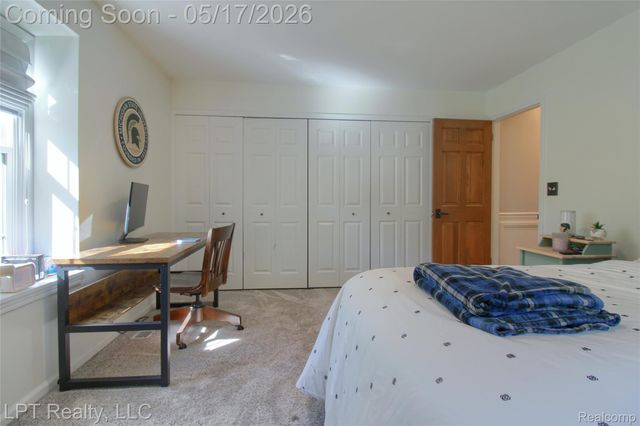 47300 Maplebrook, Northville Township, MI 48168