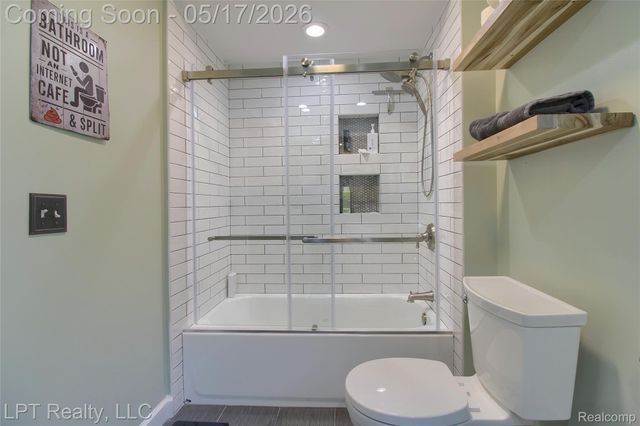 47300 Maplebrook, Northville Township, MI 48168
