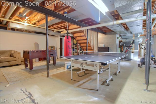 47300 Maplebrook, Northville Township, MI 48168