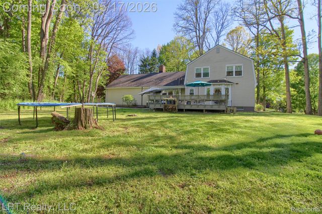 47300 Maplebrook, Northville Township, MI 48168