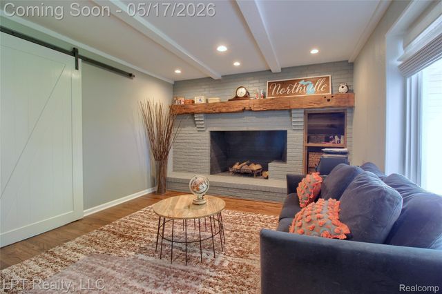47300 Maplebrook, Northville Township, MI 48168