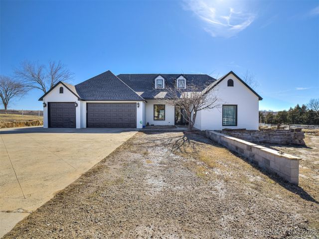 369200 E 5500 Road, Terlton, OK 74081