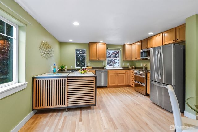 1533 NW 51st Street, Seattle, WA 98107