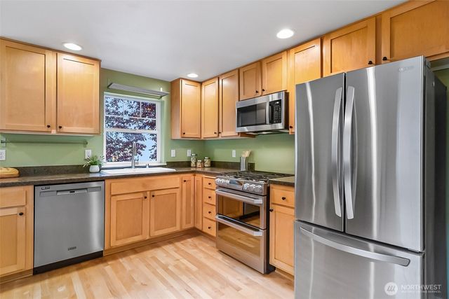 1533 NW 51st Street, Seattle, WA 98107