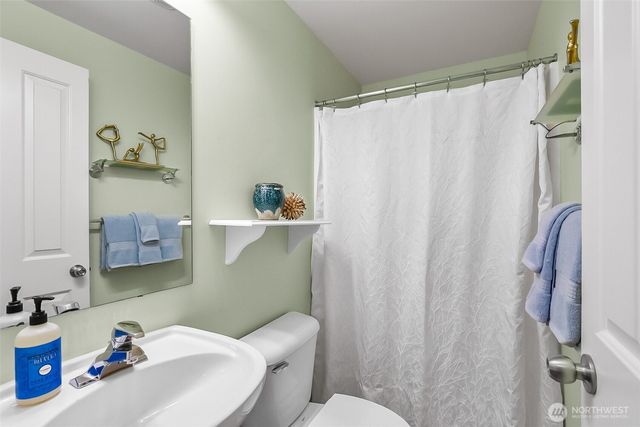 1533 NW 51st Street, Seattle, WA 98107