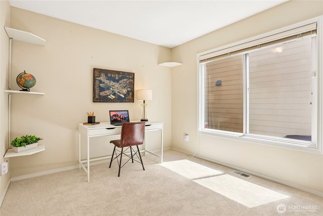 2906 257th Place SE, Sammamish, WA 98075
