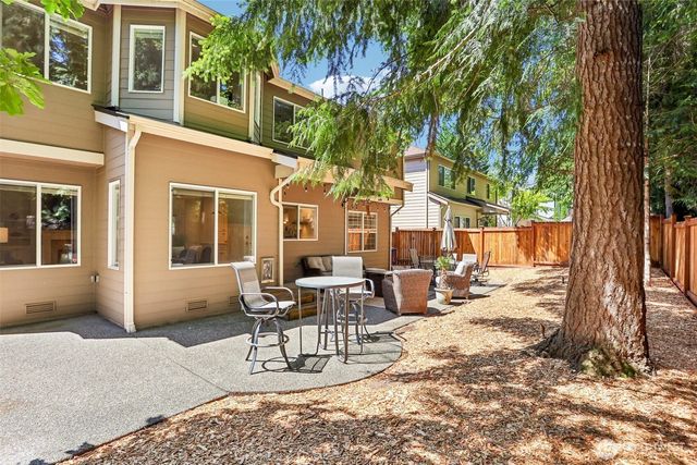 2906 257th Place SE, Sammamish, WA 98075