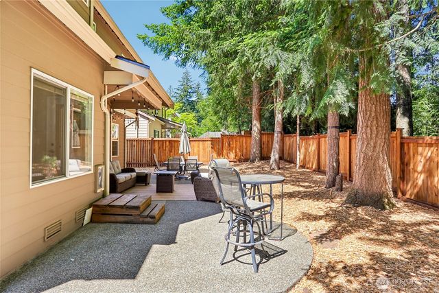 2906 257th Place SE, Sammamish, WA 98075
