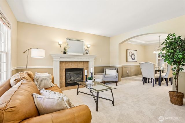 2906 257th Place SE, Sammamish, WA 98075
