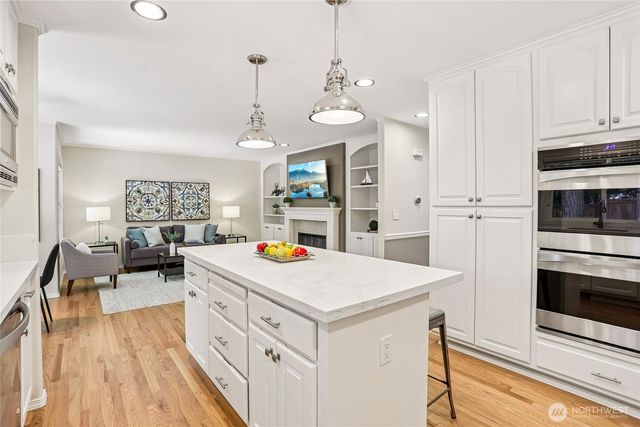 2906 257th Place SE, Sammamish, WA 98075