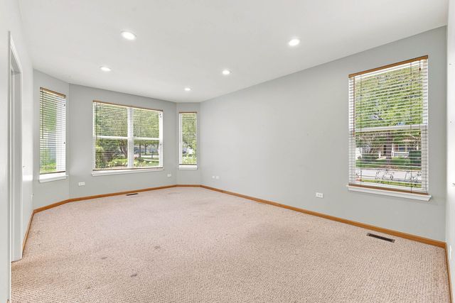 12655 Horseshoe Trail, Huntley, IL 60142