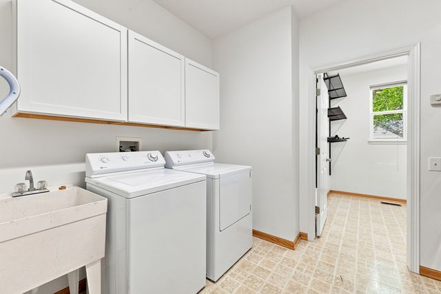 12655 Horseshoe Trail, Huntley, IL 60142