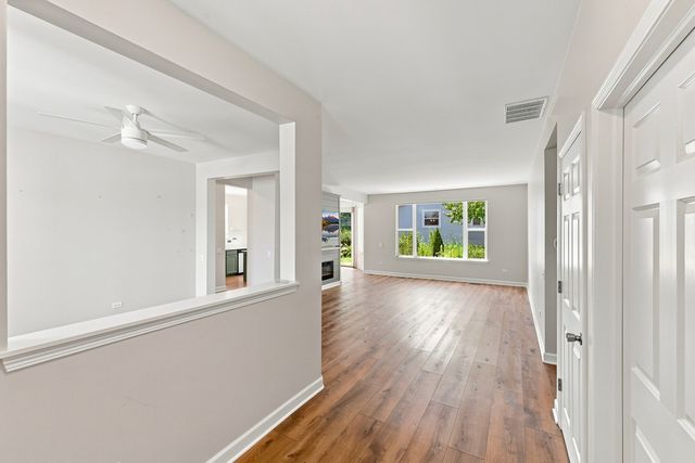 12655 Horseshoe Trail, Huntley, IL 60142