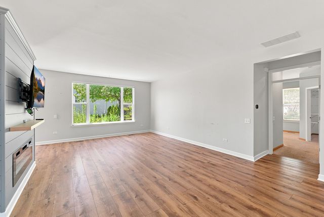 12655 Horseshoe Trail, Huntley, IL 60142