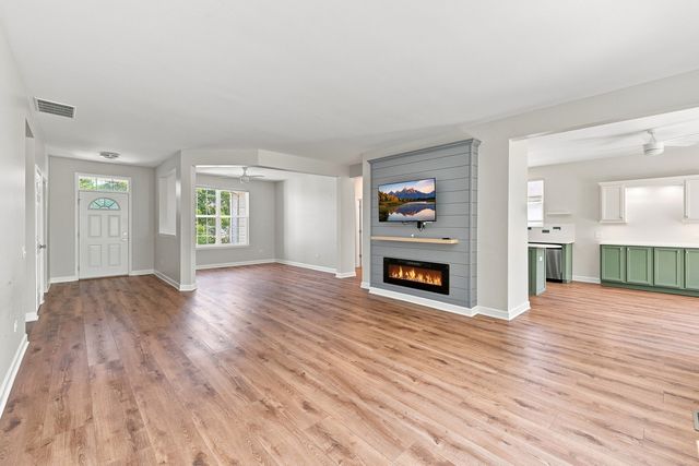 12655 Horseshoe Trail, Huntley, IL 60142