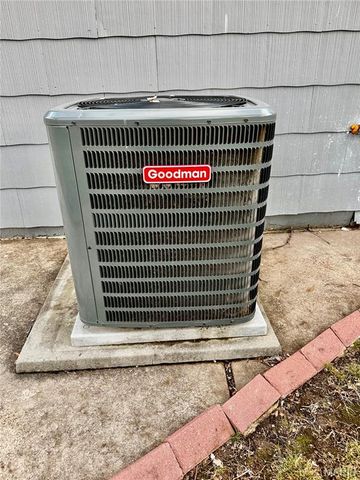 5411 Tennessee Avenue, St Louis, MO 63111