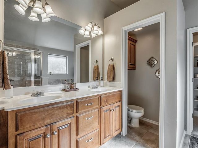 3701 Kensington Drive, Moore, OK 73160