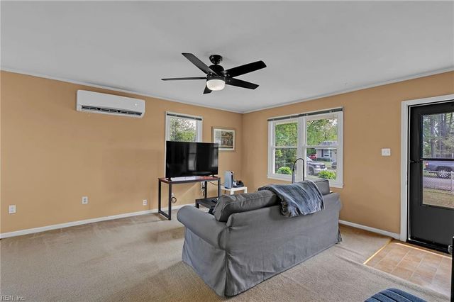 901 77th ST, Newport News, VA 23605