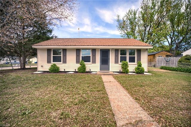 901 77th ST, Newport News, VA 23605