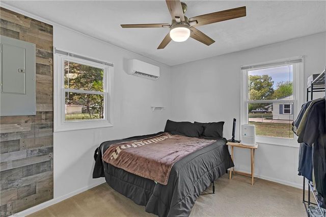 901 77th ST, Newport News, VA 23605