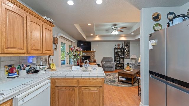 2 Brent Lane, Bella Vista, AR 72714