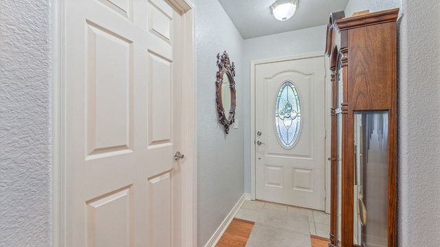2 Brent Lane, Bella Vista, AR 72714