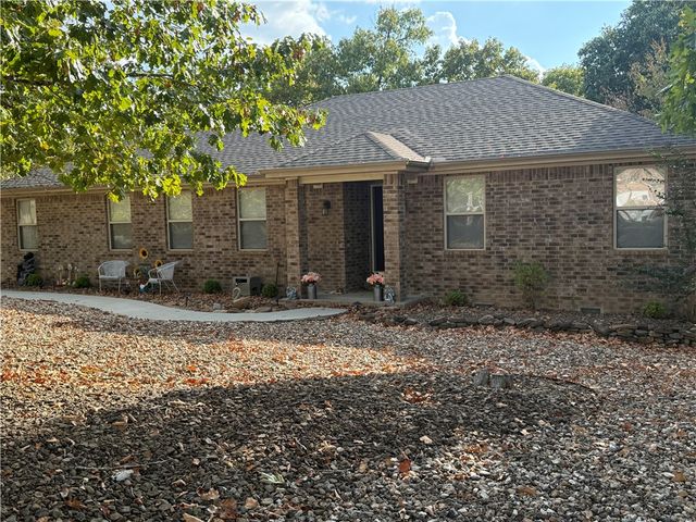 2 Brent Lane, Bella Vista, AR 72714