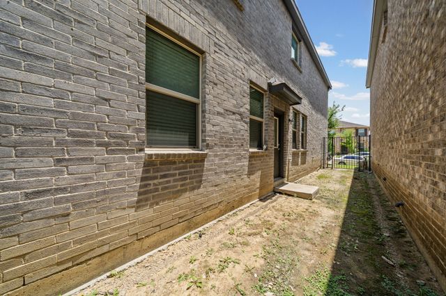 4129 Bullwhip Creek Lane, Sachse, TX 75048