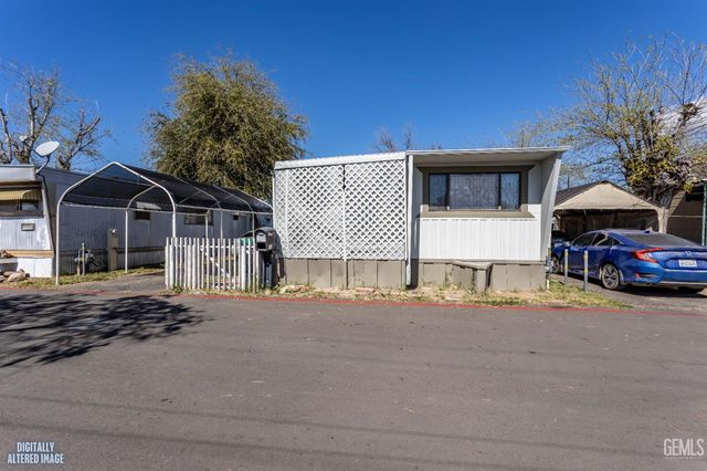 510 Roberts Lane 53, Bakersfield, CA 93308