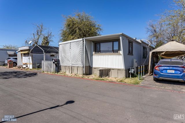 510 Roberts Lane 53, Bakersfield, CA 93308