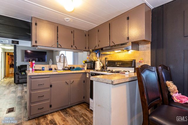 510 Roberts Lane 53, Bakersfield, CA 93308