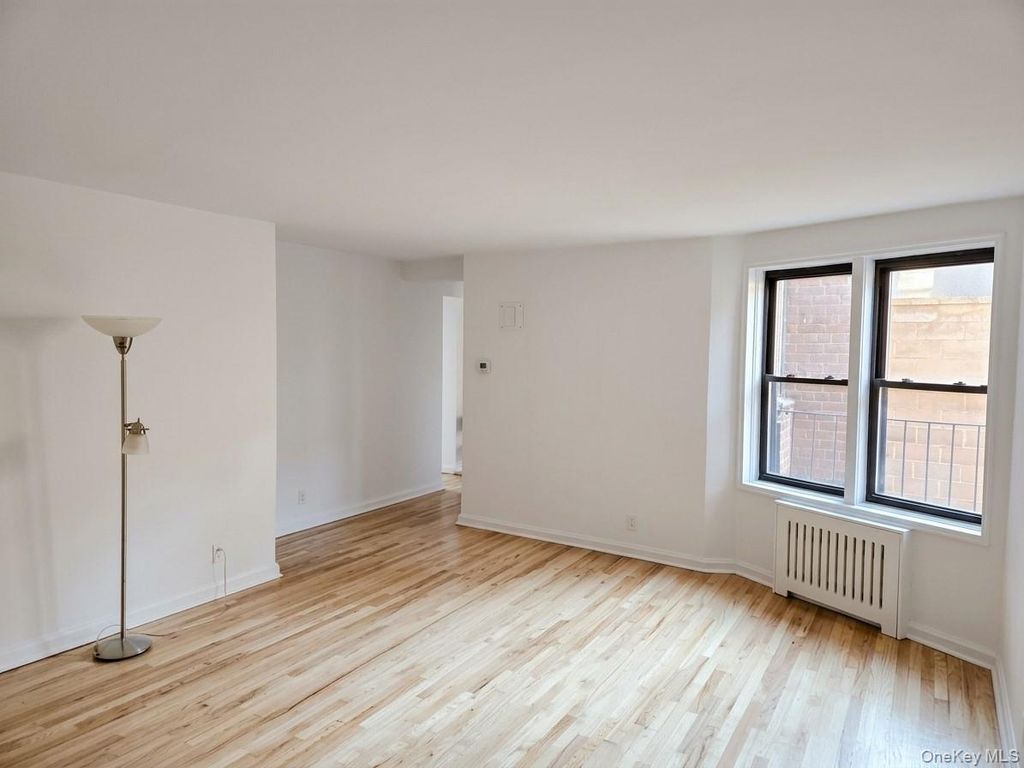 6448 Booth Street 4D, Rego Park, NY 11374 — photo 3