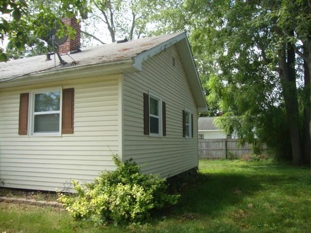 917 N Hickory Street, Owosso, MI 48867