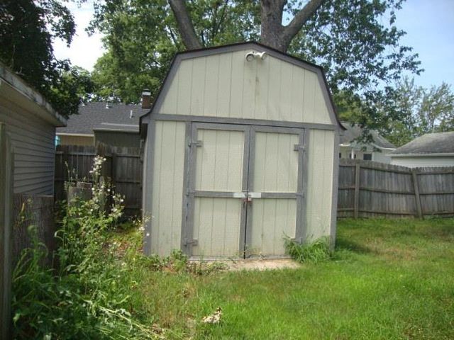 917 N Hickory Street, Owosso, MI 48867